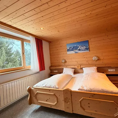 Haus Brunelle Apartment